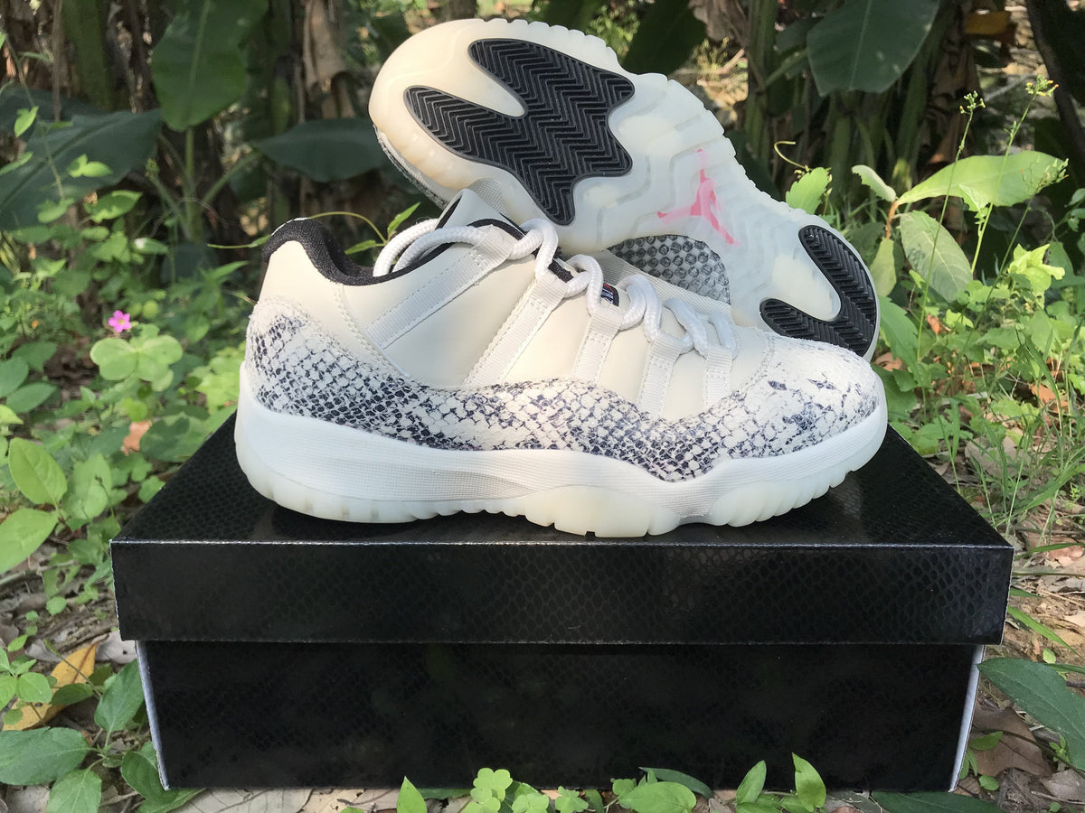 Air Jordan 11 Low Custom XI Light Bone University AJ11 Classic
