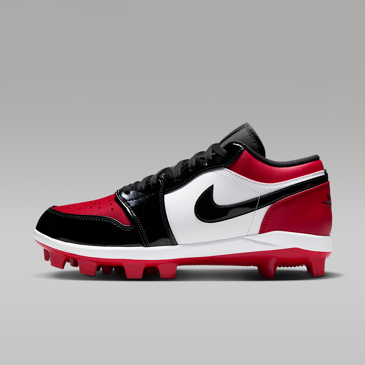 1 Retro MCS Low Men's Baseball Cleats Sneakers