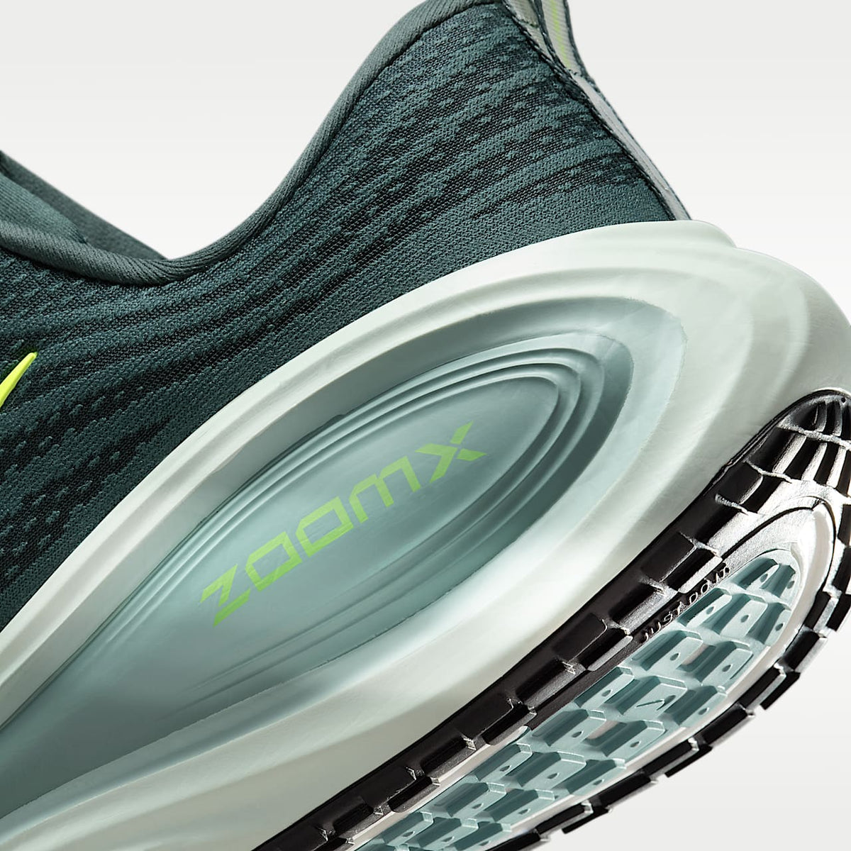 Vomero Plus Men's Road Running Shoes