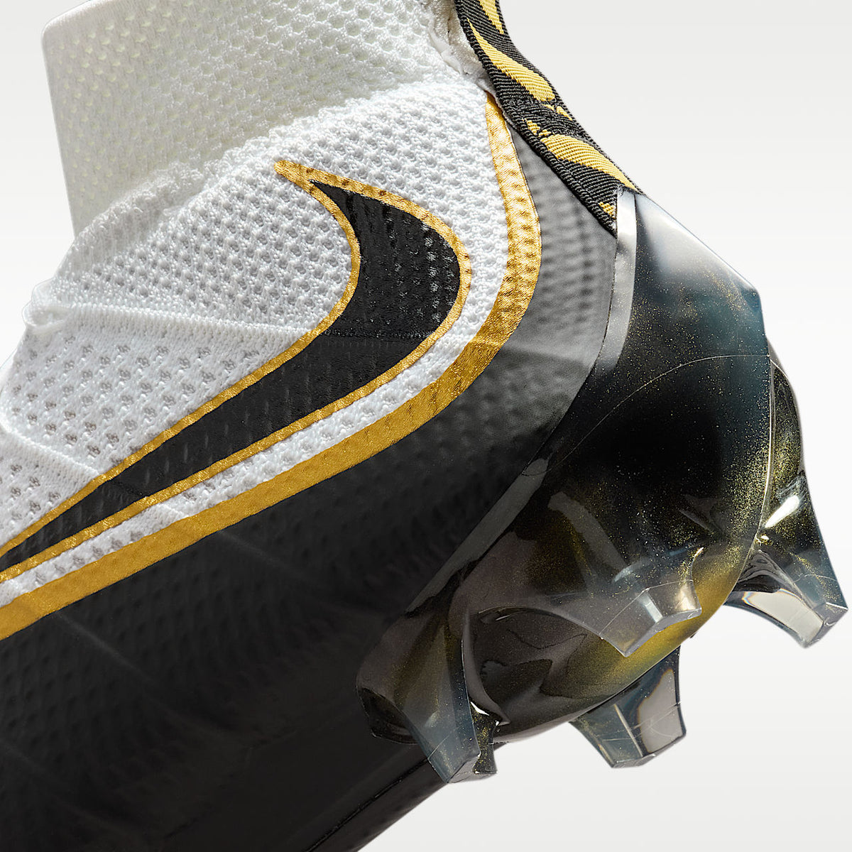 Vapor Edge 360 Untouchable Men's Football Cleats White Metallic Gold Black