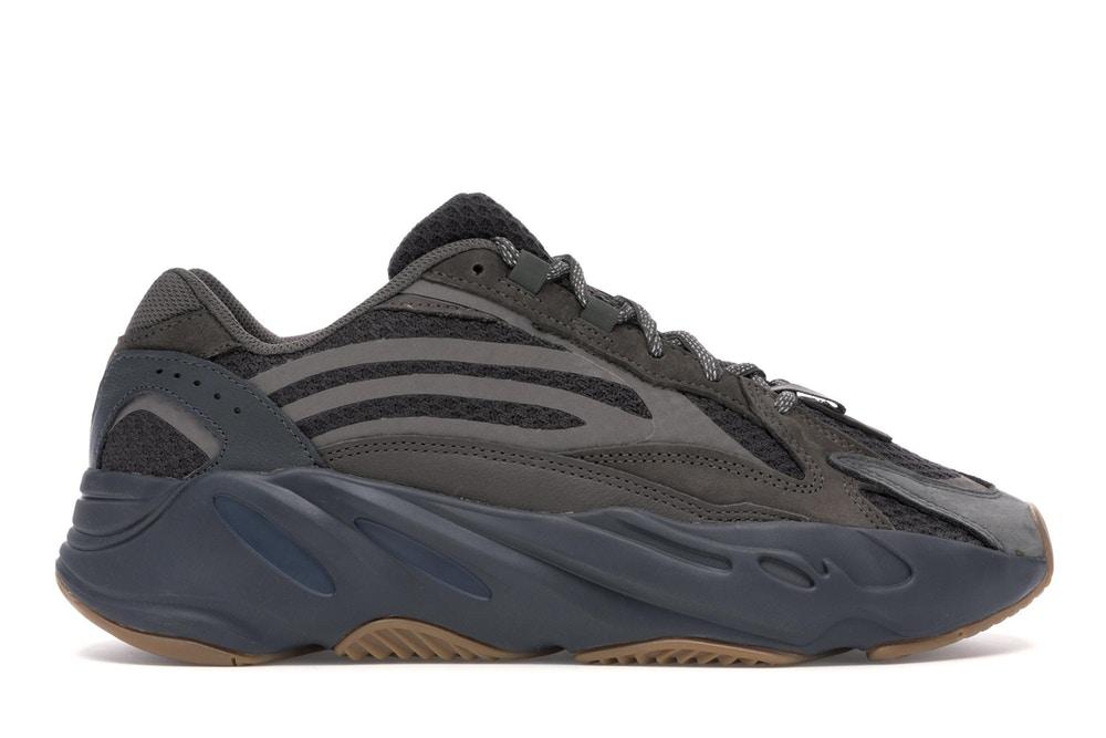 YZ Boost 700 V2 Geode Edition