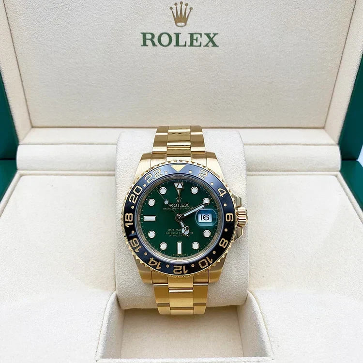 GMT-Master II 40mm 116718 Green Dial