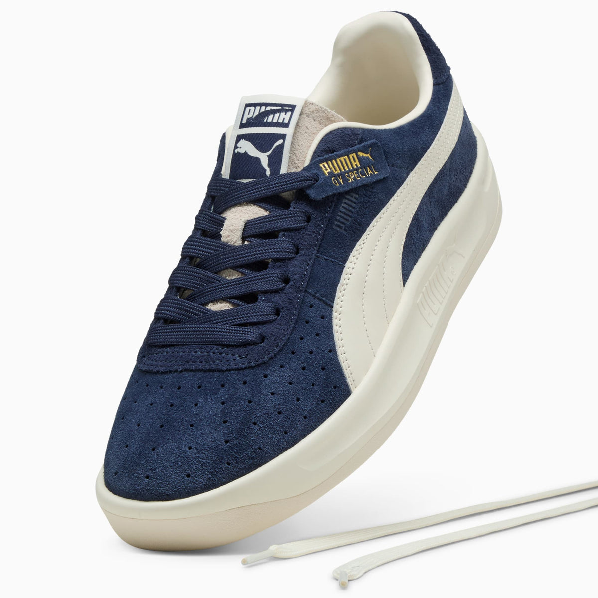 GV Special Suede Sneakers Sneakers