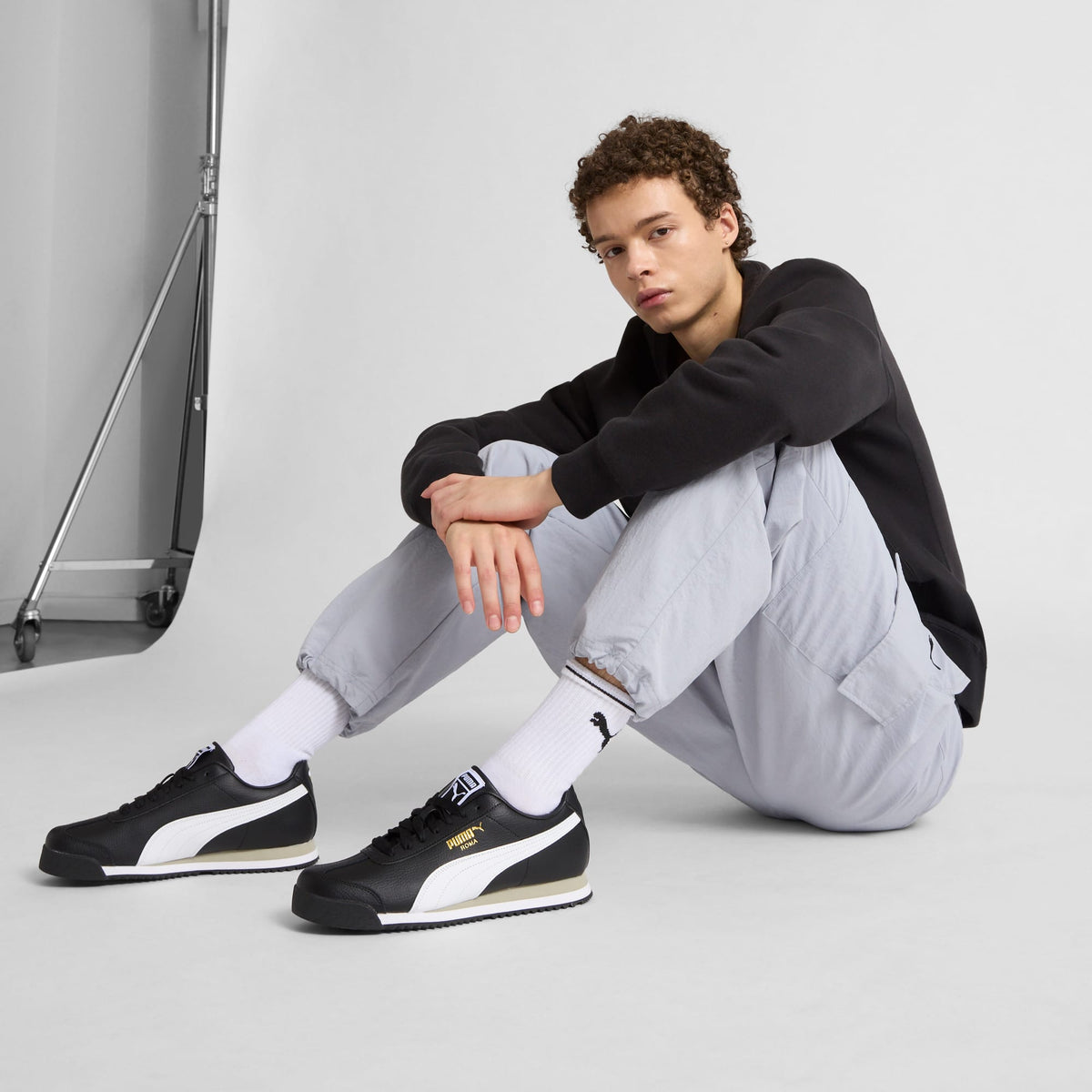 Roma 24 Retro Sneakers