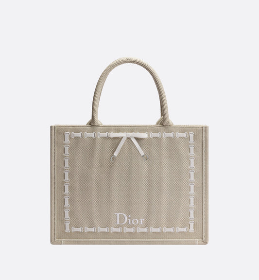 Women's Medium Book Tote with Strap
