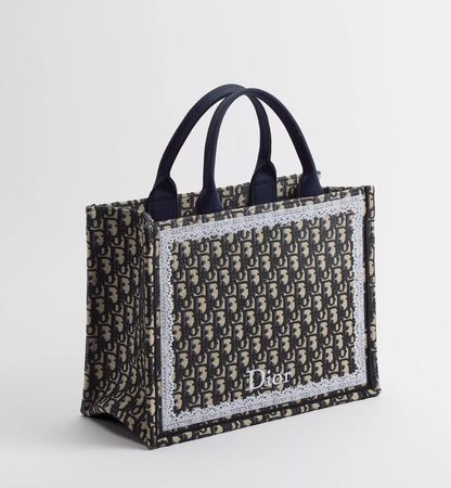 Women's Medium Book Tote with Strap