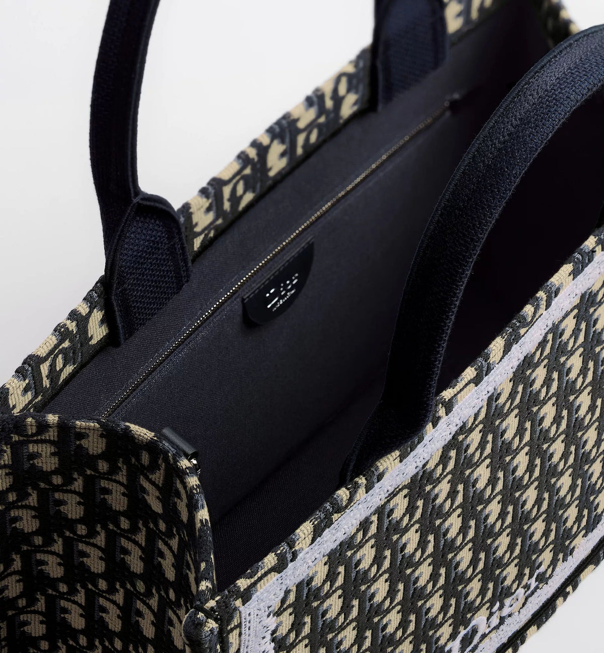 Women's Medium Book Tote with Strap