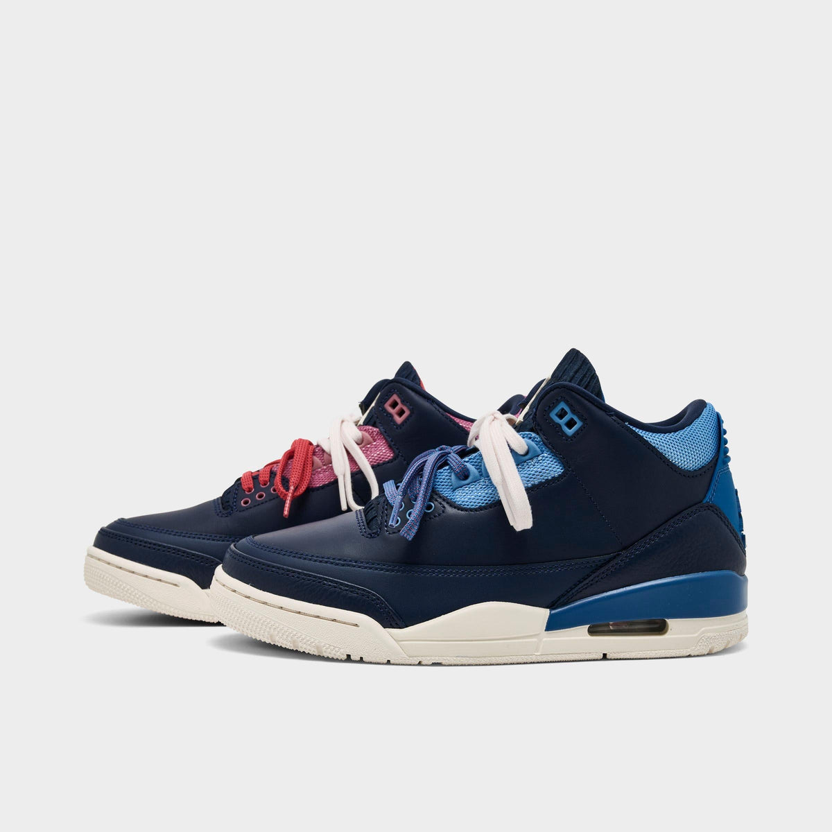 Women Air Retro 3 Basketball Shoes