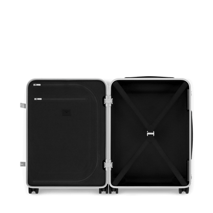 Horizon 55 Rolling Suitcase M29348