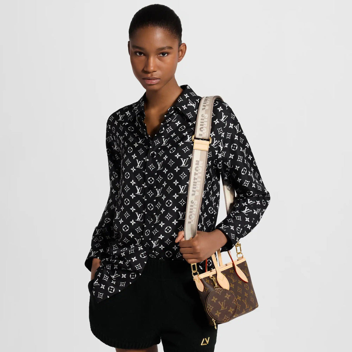 Women's Neverfull BB Monogram Beige Tote Bag