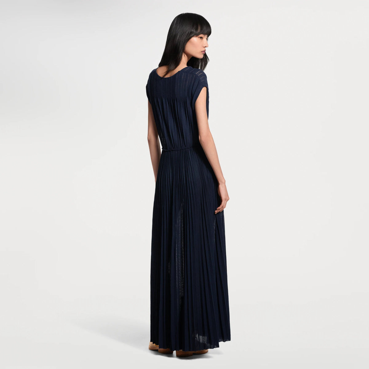 Women's Twist Belt Pleated Dress
