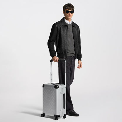 Horizon 55 Rolling Suitcase M29348