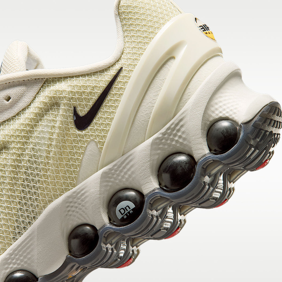 Air Max Dn8 Men's Running Shoes Dynamic Air Cushioning Light Bone