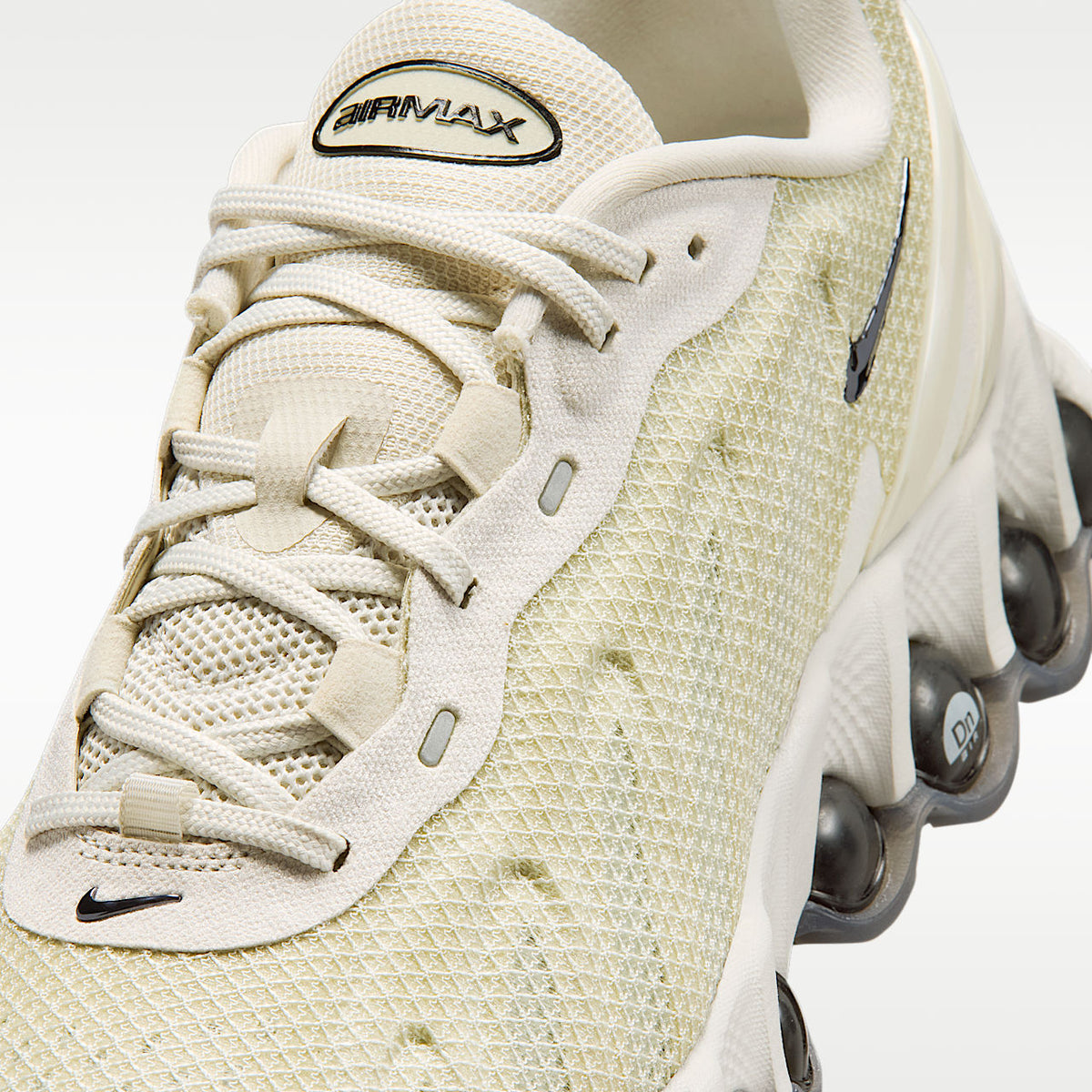 Air Max Dn8 Men's Running Shoes Dynamic Air Cushioning Light Bone