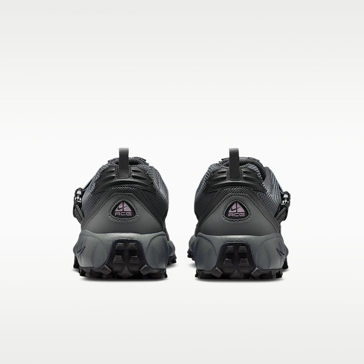 ACG Phassad Men's Rugged Trail Running Shoes Anthracite