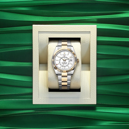 Sky-Dweller, 42mm, Oystersteel and 18k Yellow Gold, Ref# 336933-0005